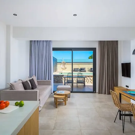 Lambis Athina Villa