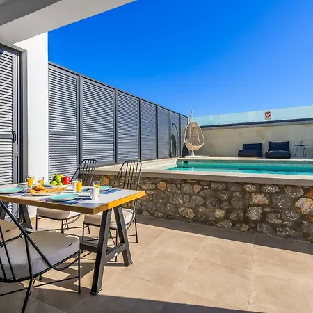 Villa Lambis Athina