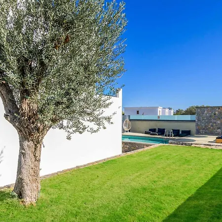 Lambis Athina Lindos (Rhodes)